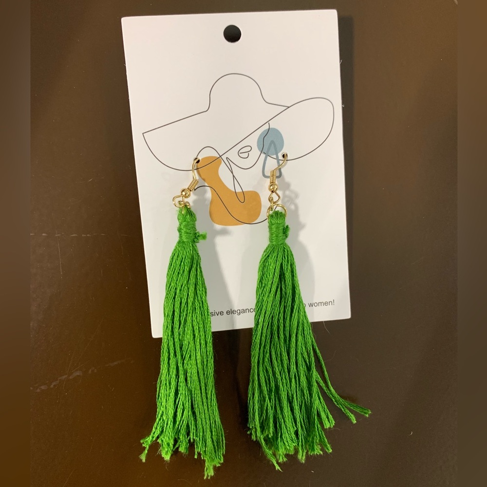 NWT Green Tassel Earrings